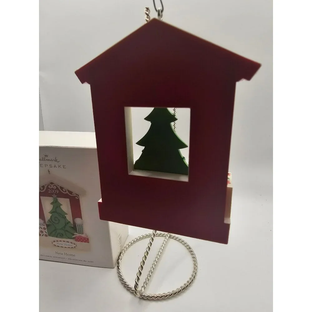 Hallmark Keepsake Christmas Ornament New‎ Home Dated 2009 Tree Presents 3x3.75